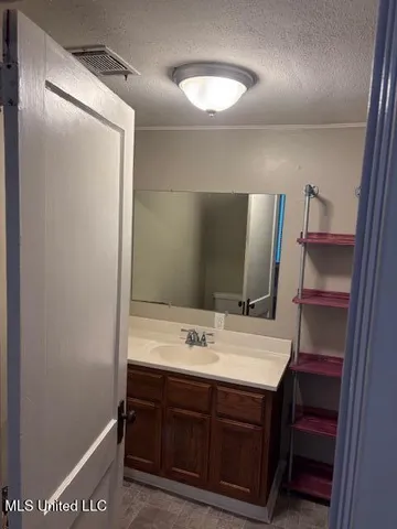 $185,000 | 317 Court Street, Clarksdale, MS 38614