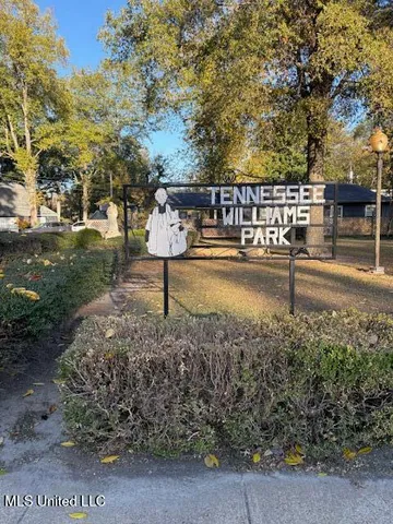 $185,000 | 317 Court Street, Clarksdale, MS 38614