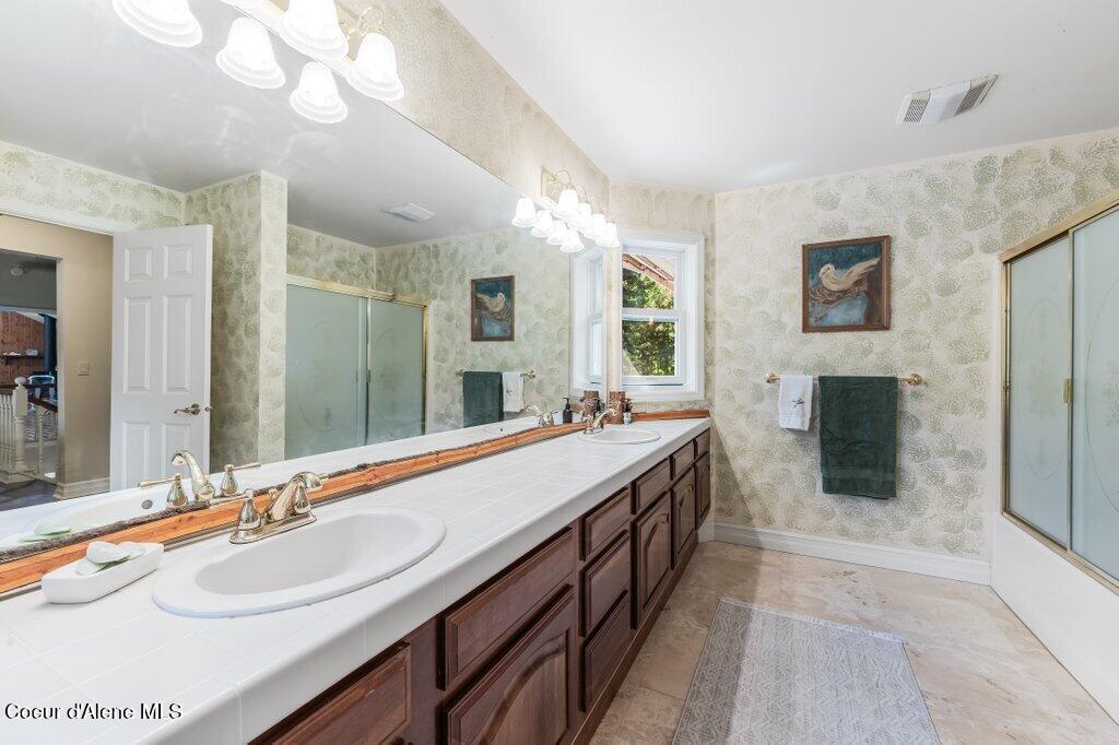 63200 South Powderhorn Bay Road Harrison, ID 83833 - Photo 50 of 64 2nd full bathroom