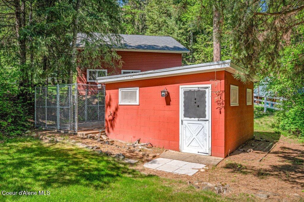 63200 South Powderhorn Bay Road Harrison, ID 83833 - Photo 57 of 64 Storage cabin