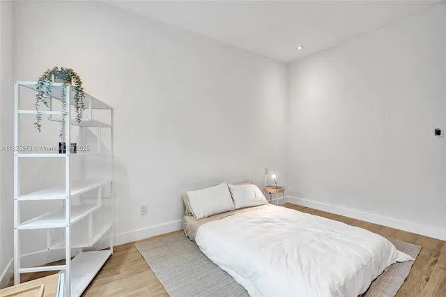 $4,890,000 | 19651 Northeast 19th Place, North Miami Beach, FL 33179