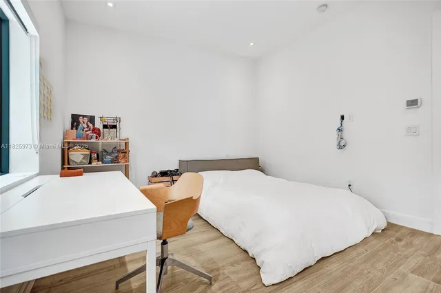 $4,890,000 | 19651 Northeast 19th Place, North Miami Beach, FL 33179