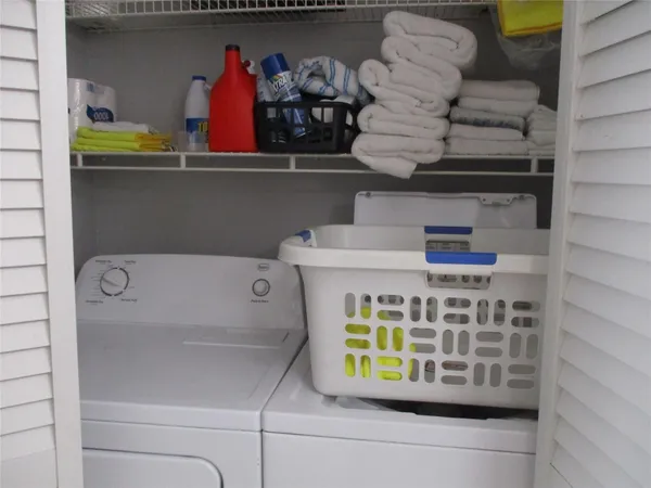 $2,250 | 123 Yacht Club Way, Unit 206, Hypoluxo, FL 33462