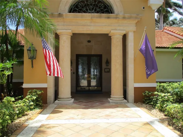 $2,250 | 123 Yacht Club Way, Unit 206, Hypoluxo, FL 33462
