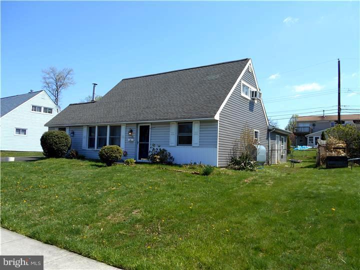 60 Cardinal Road Levittown, PA 19057 - Photo 2 of 16 Exterior Front