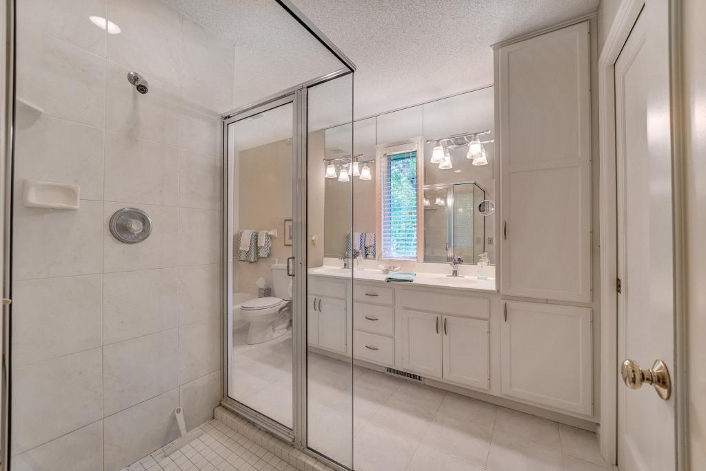 15244 Territorial Road Maple Grove, MN 55369 - Photo 14 of 27 Gallery Image 14