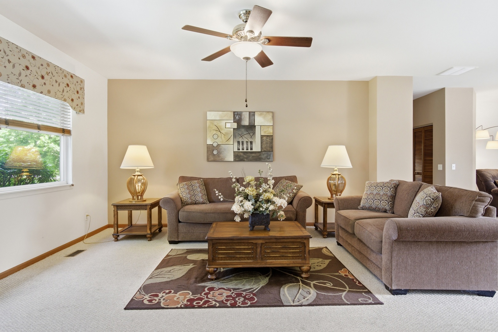 672 Cadillac Circle Romeoville, IL 60446 - Photo 3 of 24 Gallery Image 3