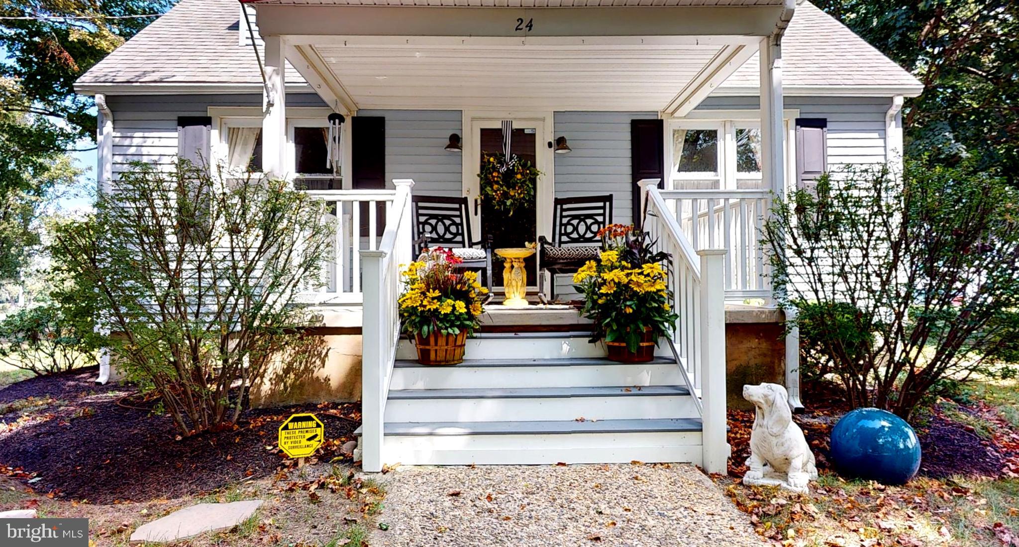 24 Branin Road Medford, NJ 08055 - Photo 3 of 43 Nice porch to enjoy