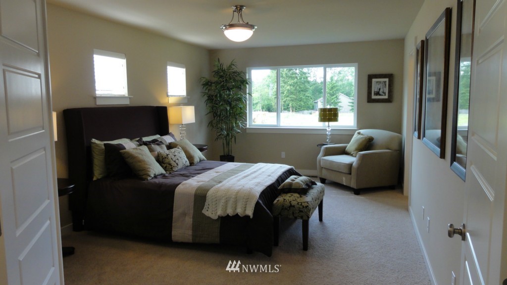 803 217th Street Southeast Bothell, WA 98021 - Photo 14 of 15