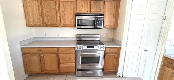 $275,000 | 6082 Sunset Vista Drive, Lakeland, FL 33812