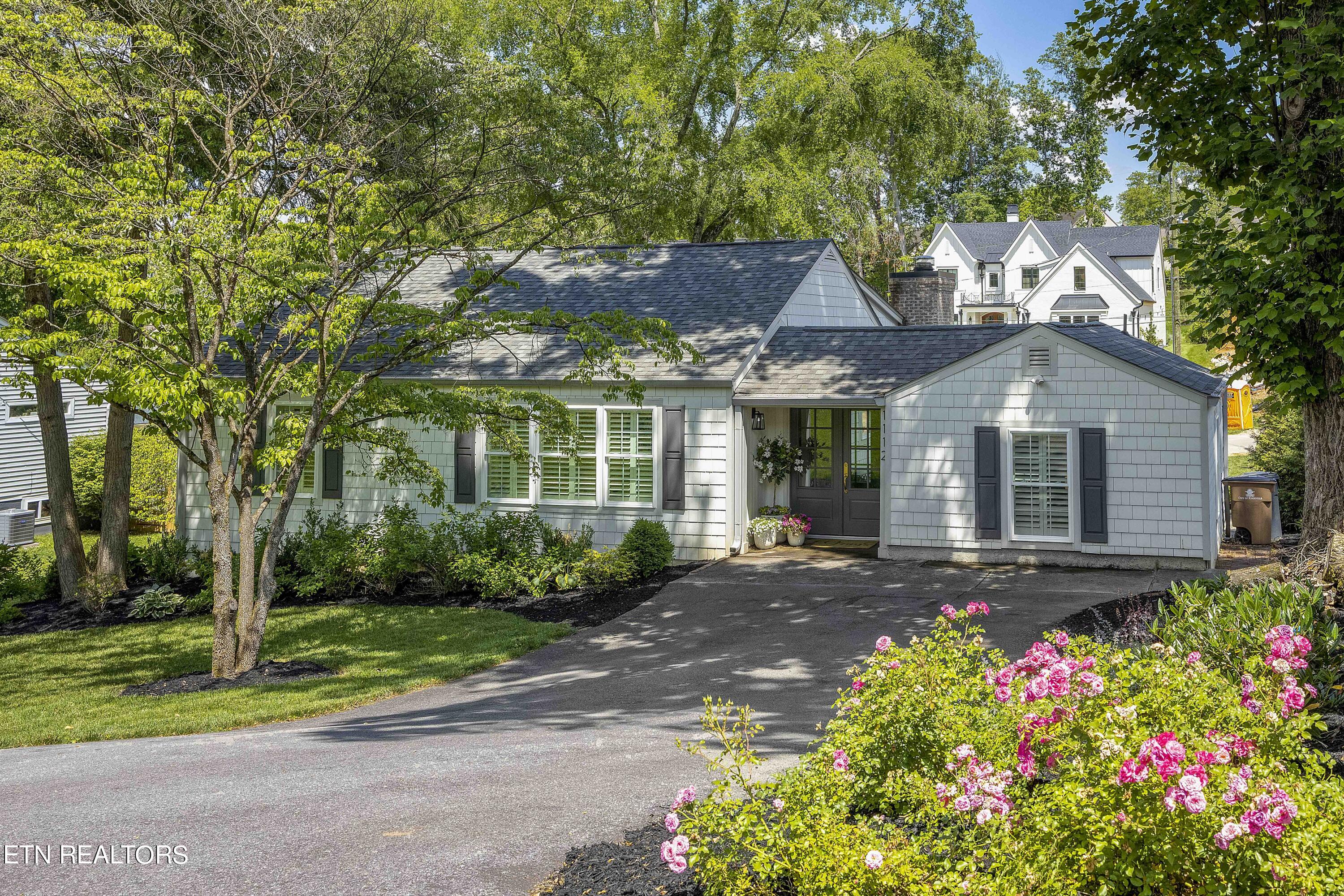 1112 Craig Road Knoxville, TN 37919 - Photo 1 of 21 JY4A0500