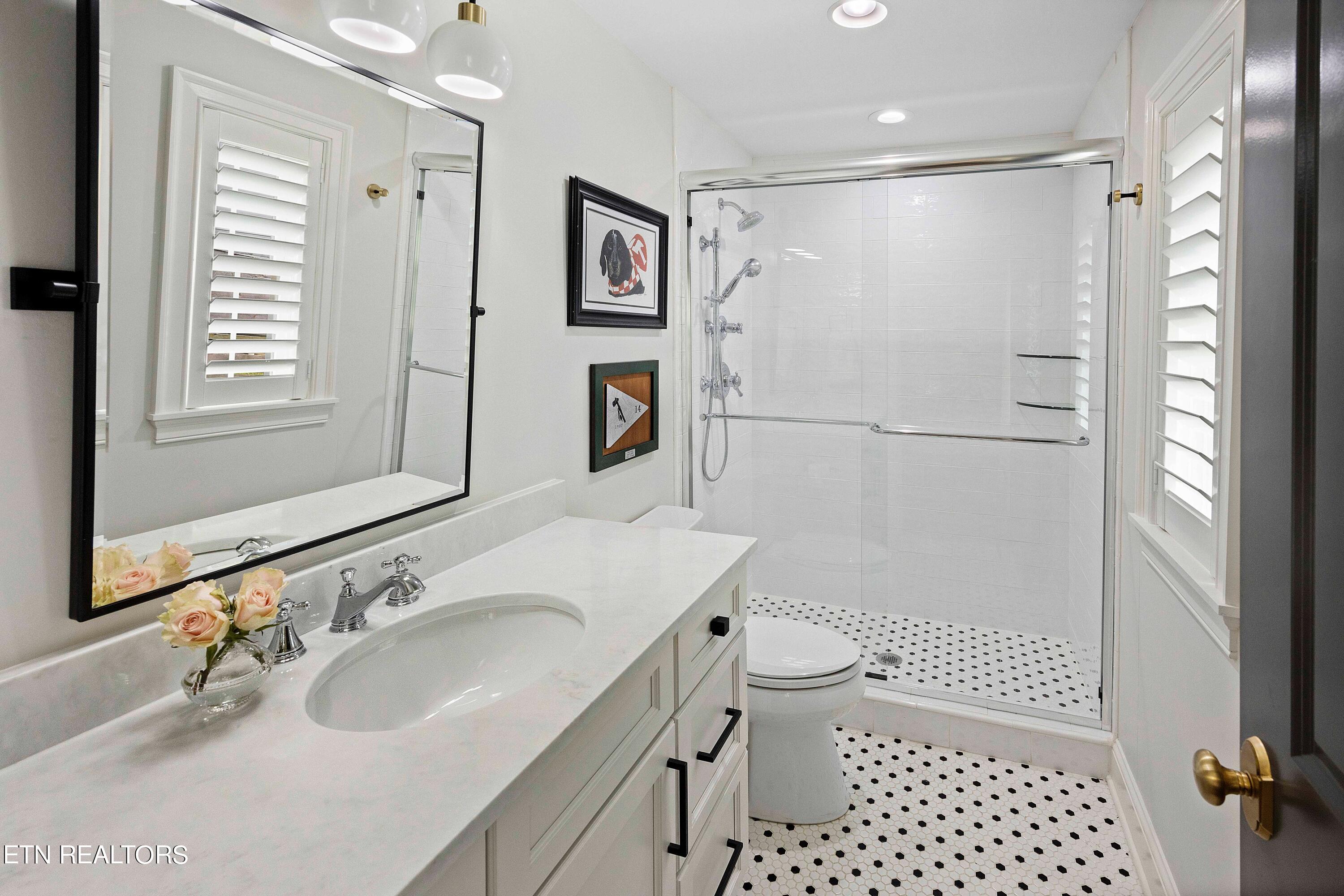 1112 Craig Road Knoxville, TN 37919 - Photo 13 of 21 jy4a9722