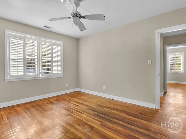 $2,000 | 29 East 62nd Street, Savannah, GA 31405