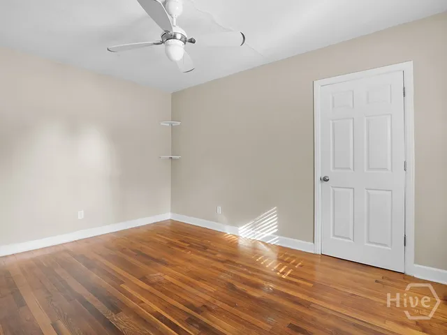 $2,000 | 29 East 62nd Street, Savannah, GA 31405