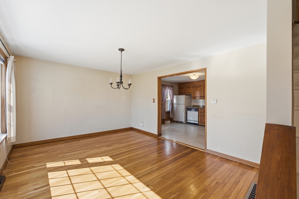 50 Totman Road Lowell, MA 01854 - Photo 8 of 36