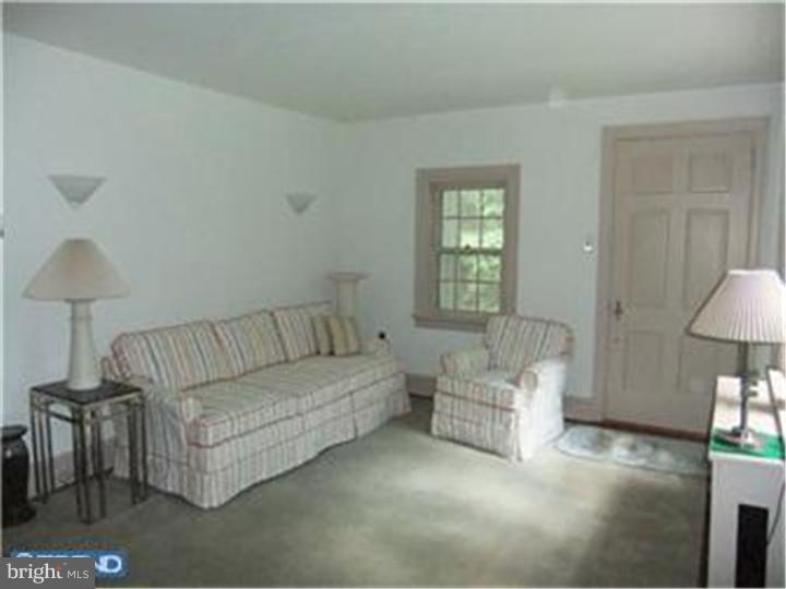 245 East Rose Tree Road Media, PA 19063 - Photo 3 of 14