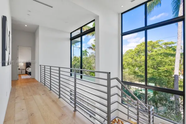 a view of a large window with an outdoor space