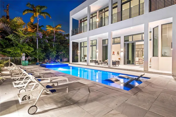 $38,500 | 2700 Northeast 18th Street, Fort Lauderdale, FL 33305
