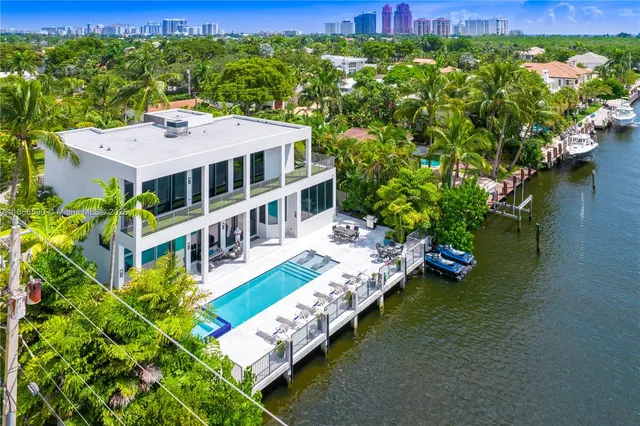 $38,500 | 2700 Northeast 18th Street, Fort Lauderdale, FL 33305