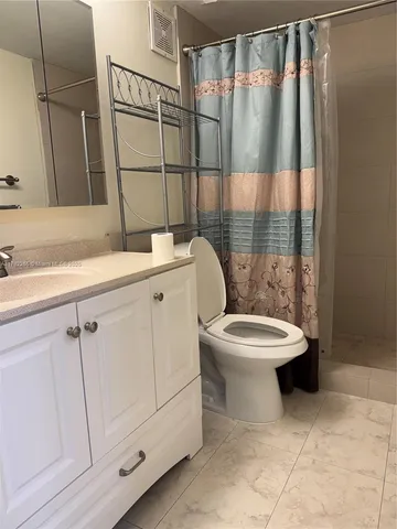 $1,800 | 1913 South Ocean Drive, Unit 411, Hallandale Beach, FL 33009