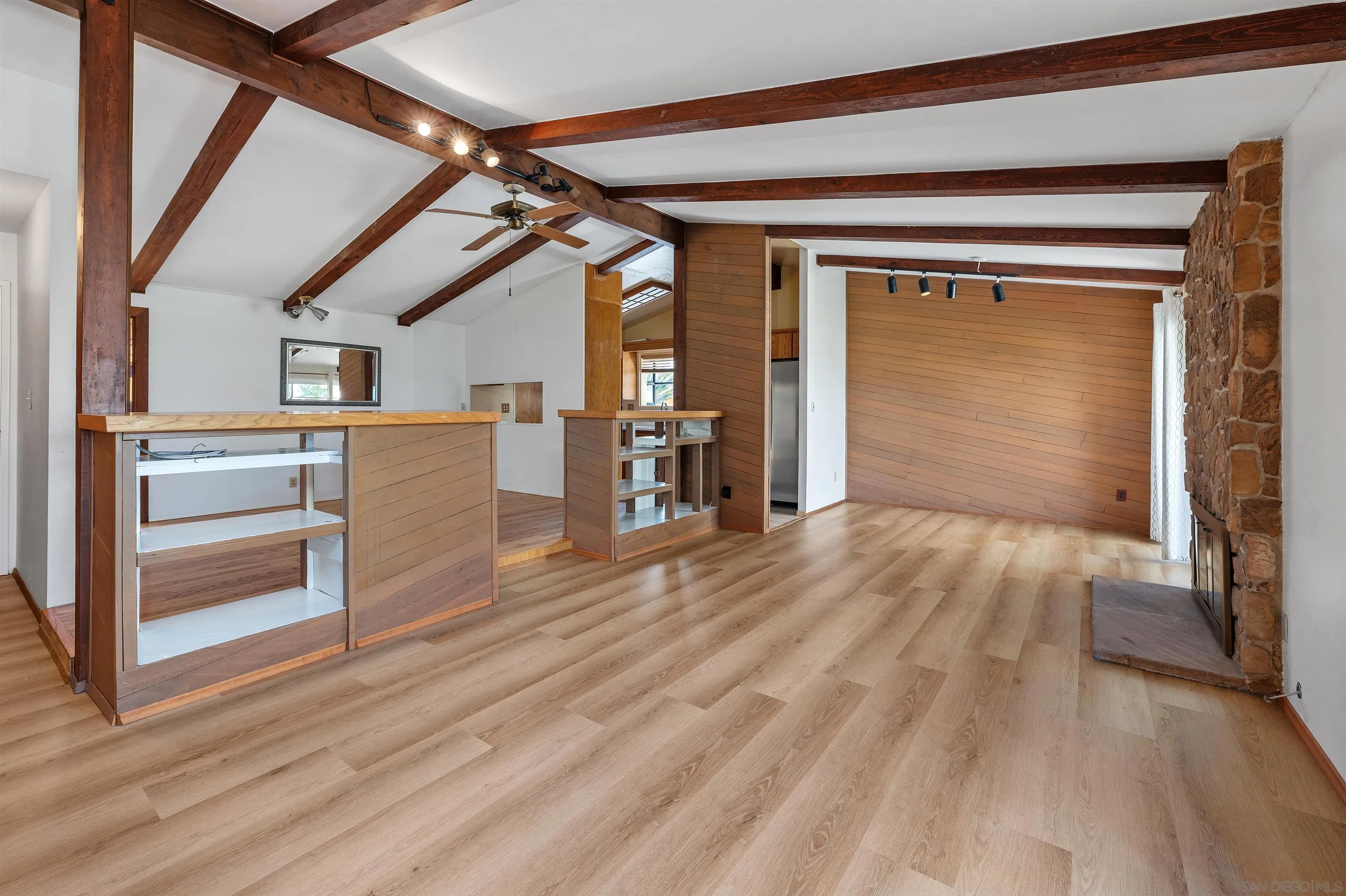7101 Regner Road San Diego, CA 92119 - Photo 4 of 43