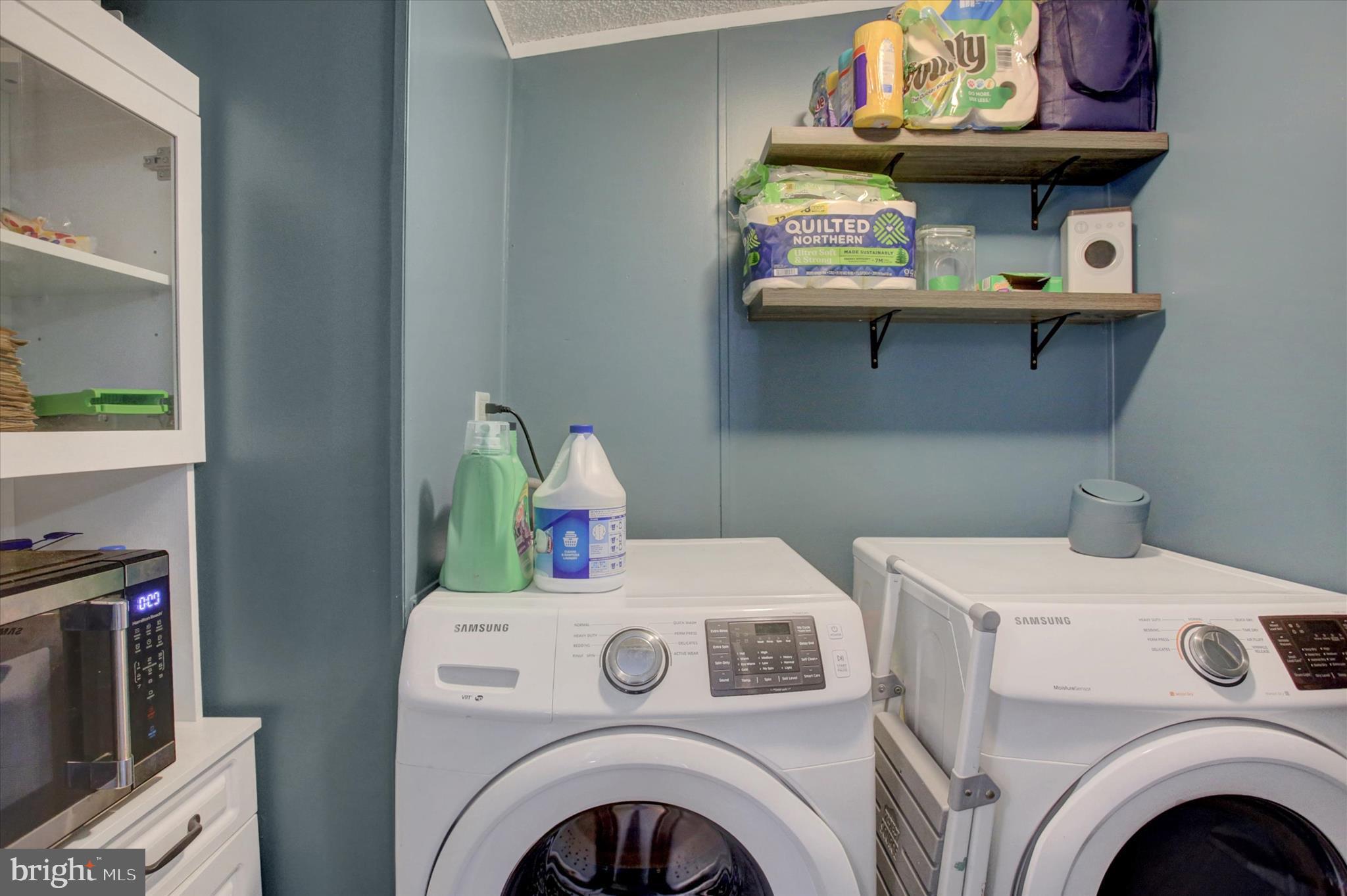 188 Rustic Drive Shippensburg, PA 17257 - Photo 13 of 24 a utility room with dryer and washer