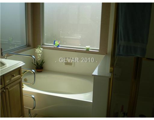 3736 Port Ritchey Street Las Vegas, NV 89147 - Photo 16 of 25 Master Bath/Spa. Separate tub and shower