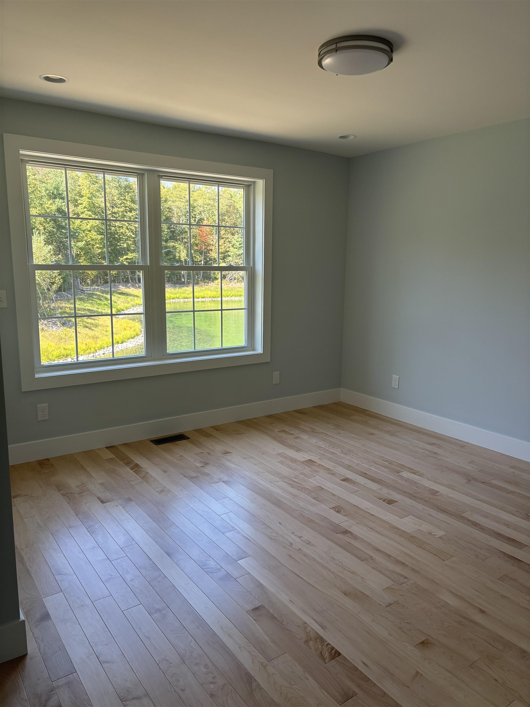 74 Mulberry Lane, Unit 5 Epping, NH 03042 - Photo 3 of 14