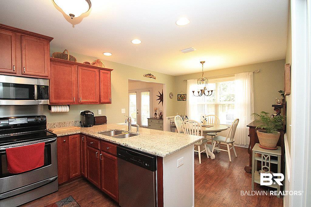 7725 Elizabeth Drive Daphne, AL 36526 - Photo 5 of 23