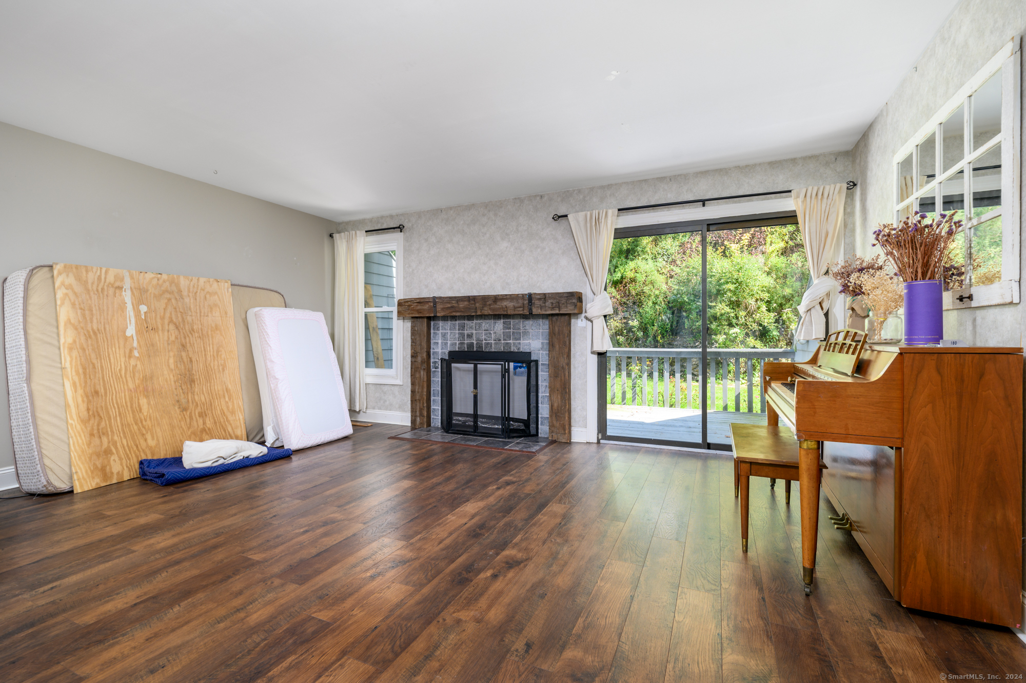 117 Fawn Ridge Lane, Unit 117 Norwalk, CT 06851 - Photo 7 of 23