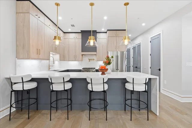 $1,049,000 | 617 Palisade Avenue, Unit 1, Jersey City, NJ 07307