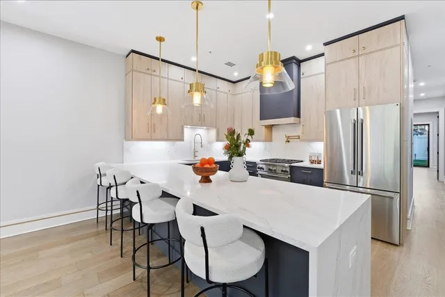 $1,049,000 | 617 Palisade Avenue, Unit 1, Jersey City, NJ 07307