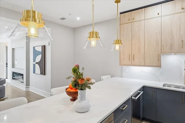 $1,049,000 | 617 Palisade Avenue, Unit 1, Jersey City, NJ 07307