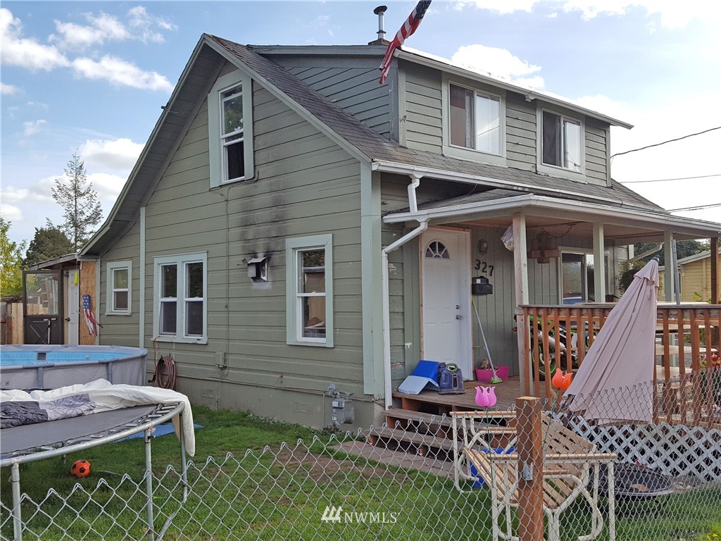 327 Southwest 5th Street Chehalis, WA 98532 - Photo 2 of 17 Gallery Image 2