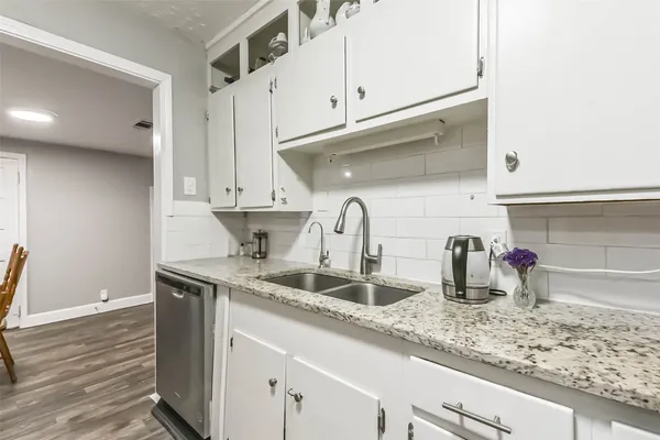 $190,000 | 1102 West Hart Avenue, Pasadena, TX 77506