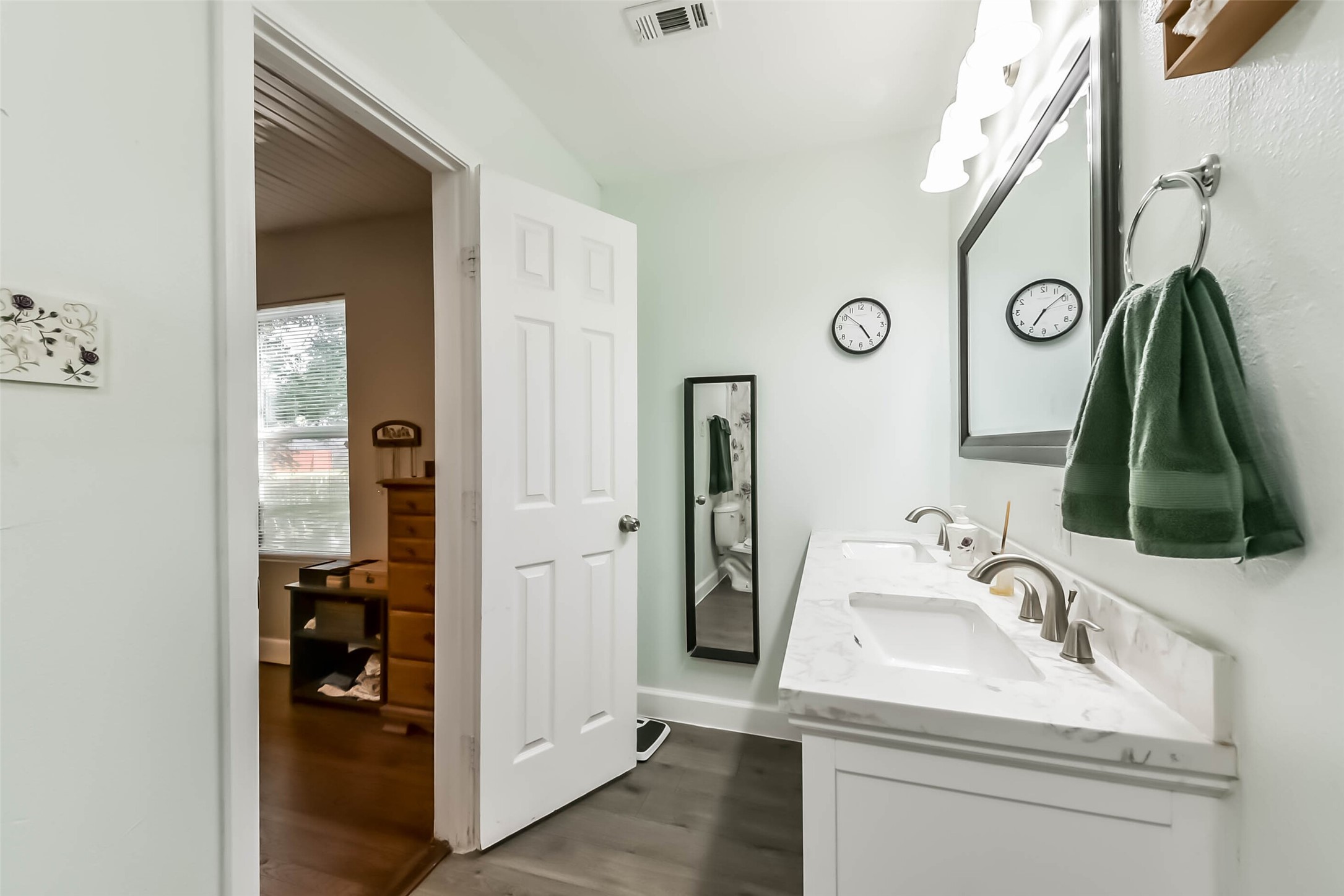 1102 West Hart Avenue Pasadena, TX 77506 - Photo 32 of 40