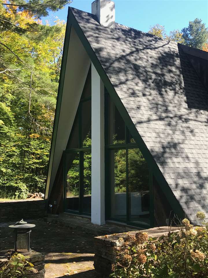 15 Lake Road Winhall, VT 05340 - Photo 2 of 32