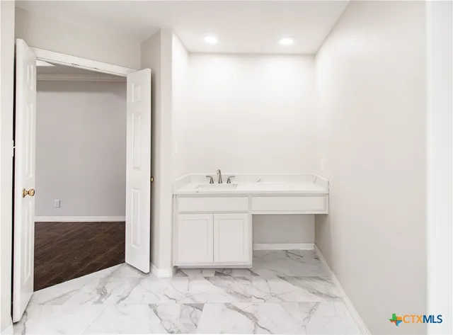 $524,900 | 202 Ridge View, Victoria, TX 77904