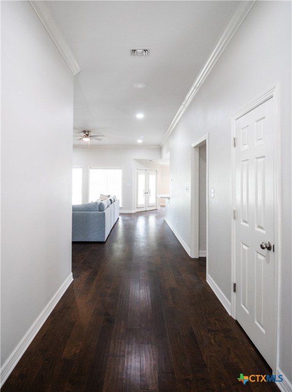 202 Ridge View Victoria, TX 77904 - Photo 4 of 41 Entryway