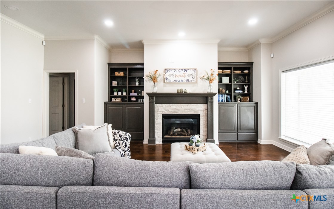 202 Ridge View Victoria, TX 77904 - Photo 10 of 41