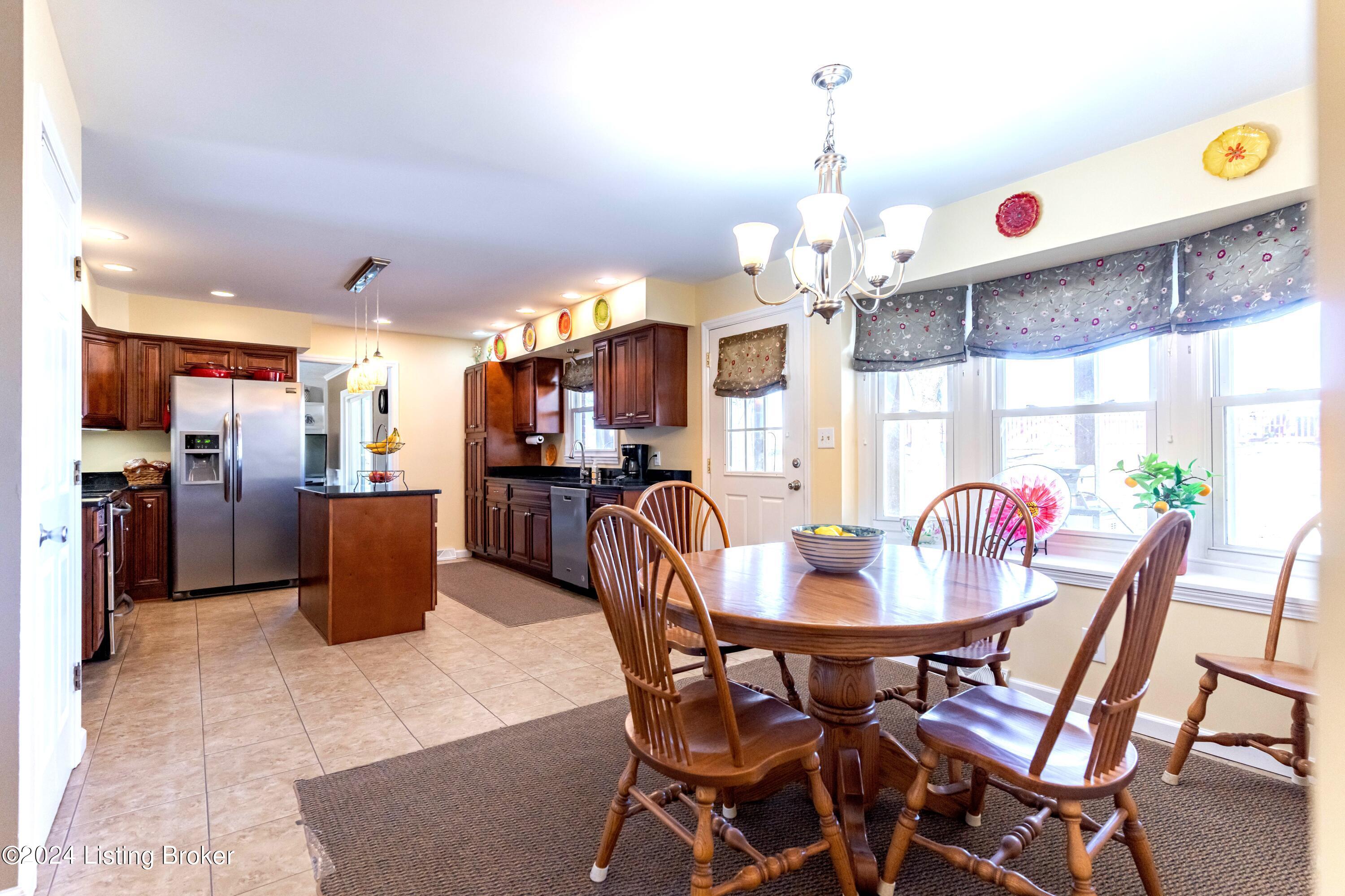 3354 Bagdad Road Bagdad, KY 40003 - Photo 21 of 53 Kitchen Dining