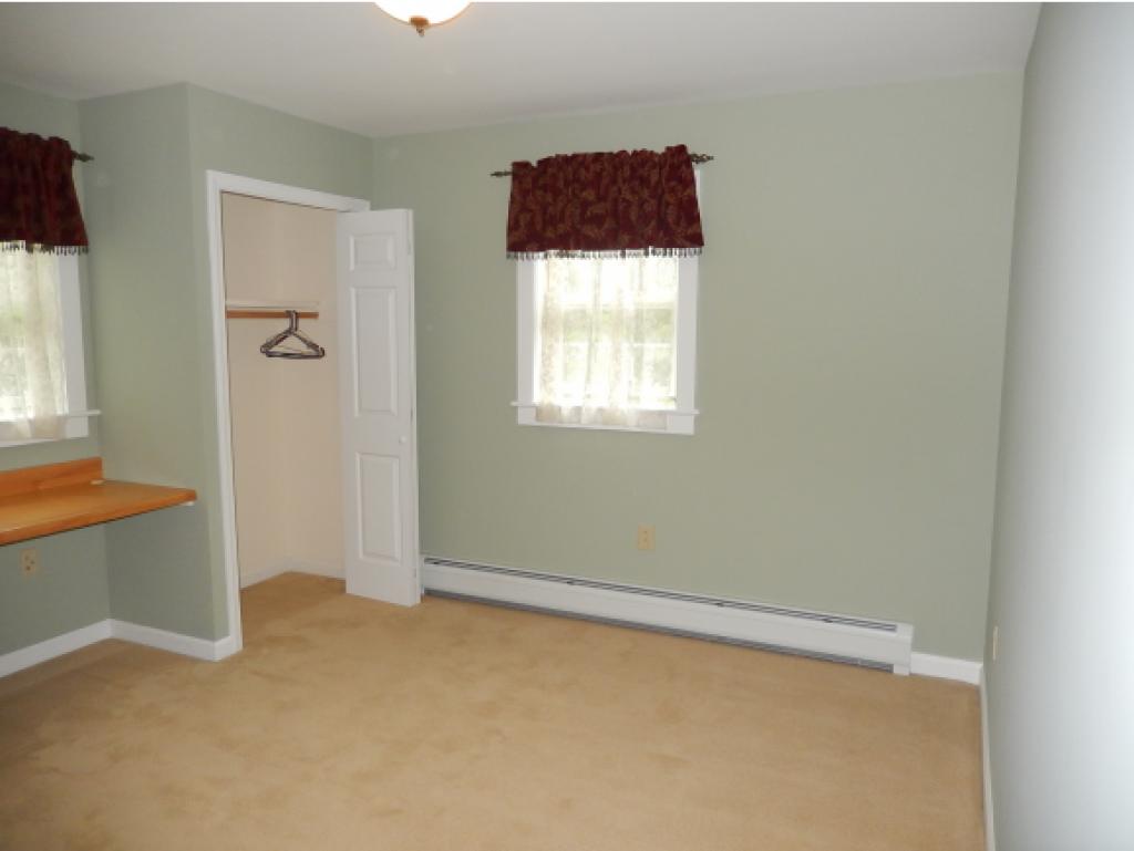 64 Munson Road Middlebury, VT 05753 - Photo 7 of 14 Gallery Image 7