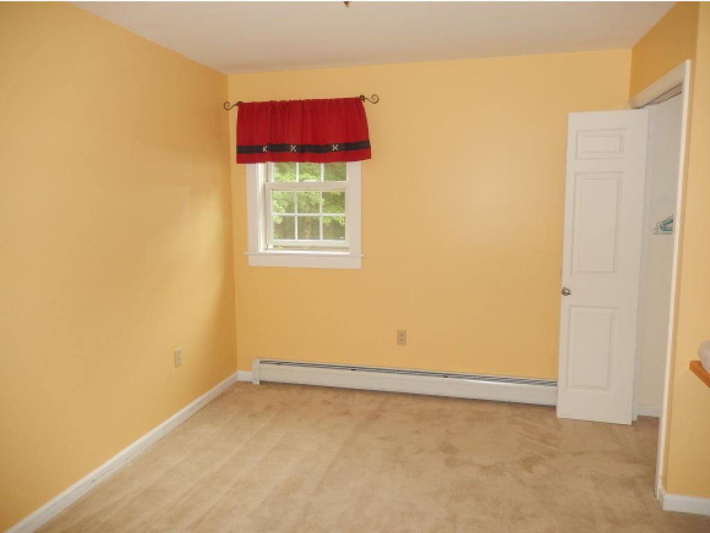 64 Munson Road Middlebury, VT 05753 - Photo 10 of 14 Gallery Image 10