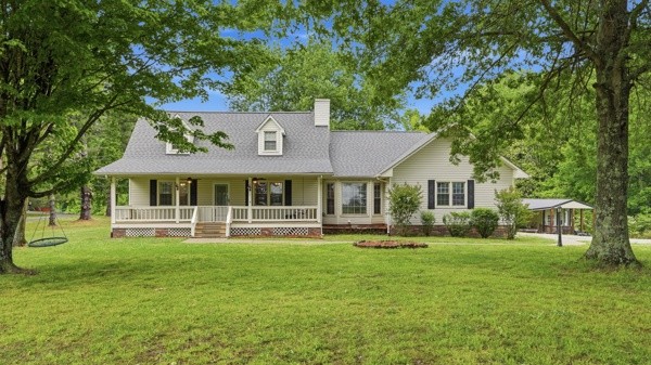 34 L Mitchell Road Kelso, TN 37348 - Photo 1 of 40