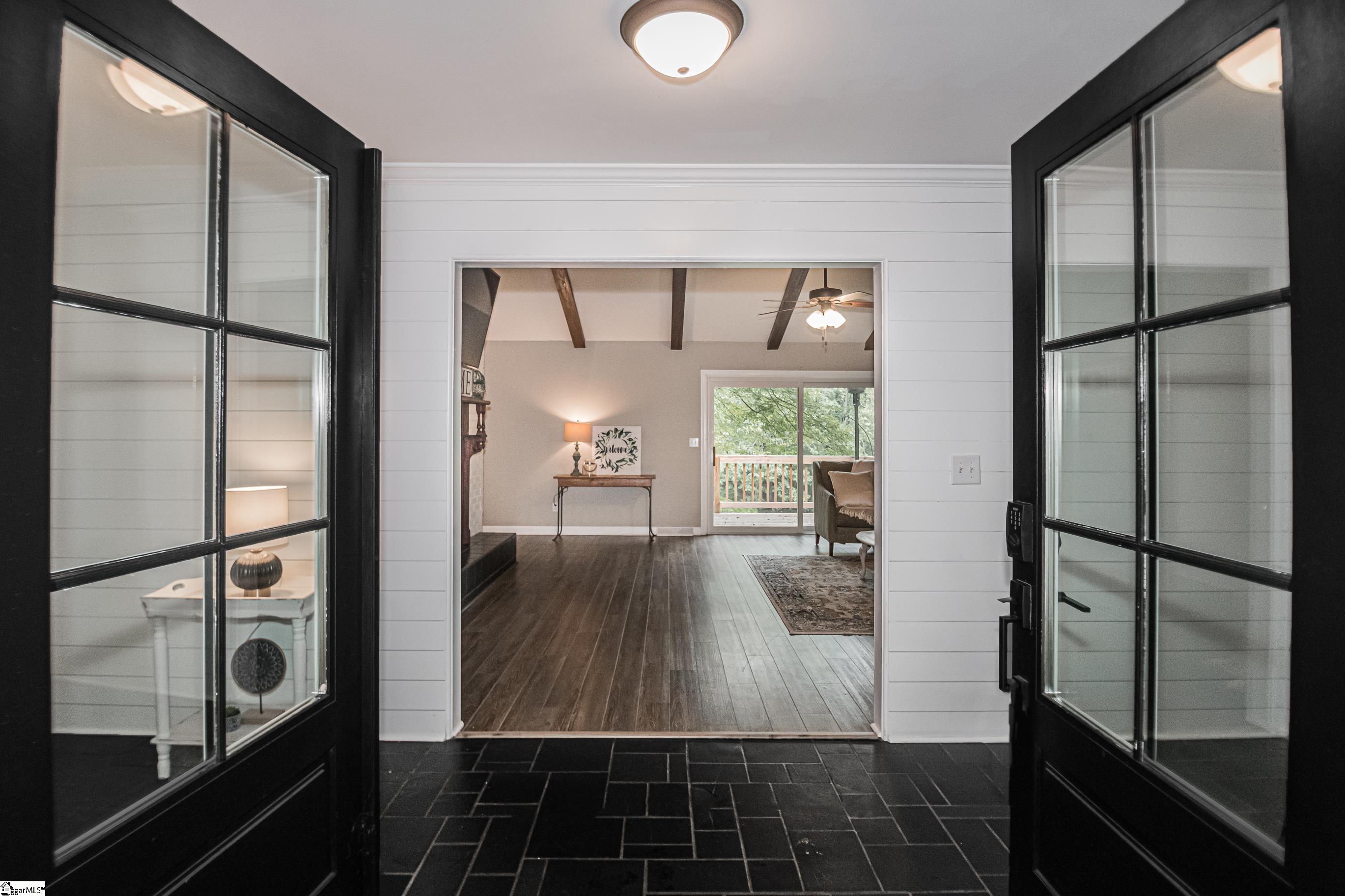 7 Rockmont Road Greenville, SC 29615 - Photo 10 of 34 Gallery Image 10