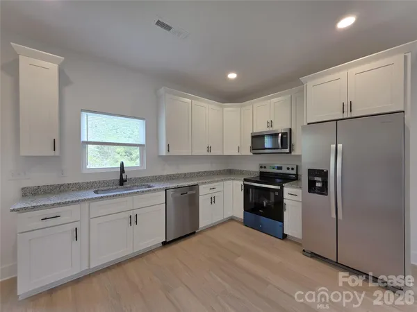 $1,495 | 1030 Patton Avenue, Albemarle, NC 28001