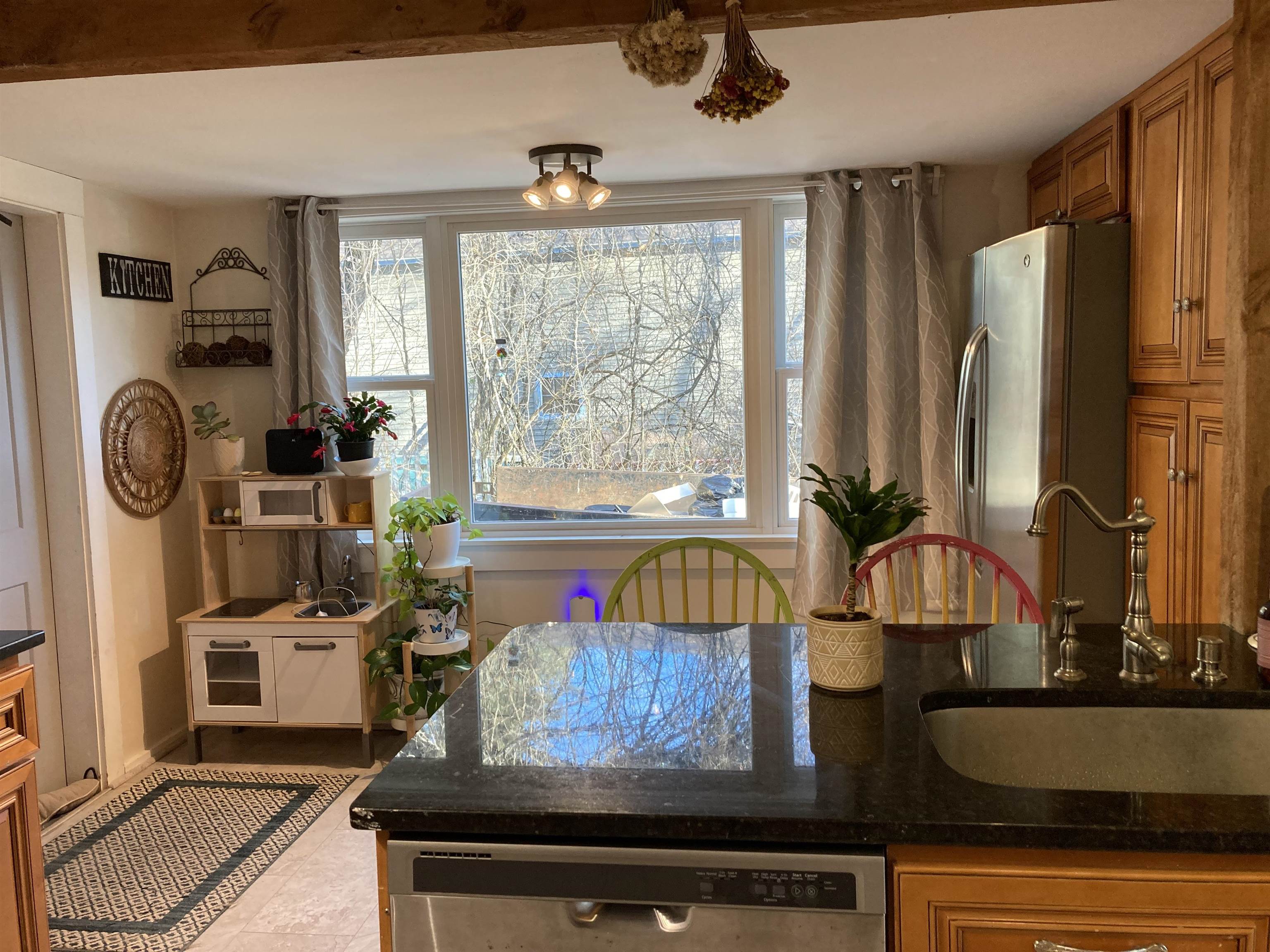 41 Library Road Grafton, NH 03240 - Photo 11 of 40 Gallery Image 11