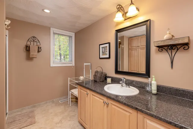 $850,000 | 85 Amethyst Hill Road, Conway, NH 03860