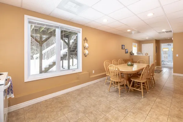 $825,000 | 85 Amethyst Hill Road, Conway, NH 03860