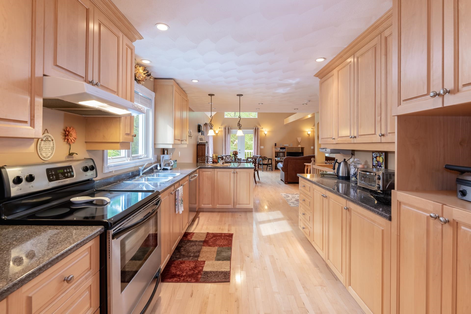 85 Amethyst Hill Road Conway, NH 03860 - Photo 4 of 48
